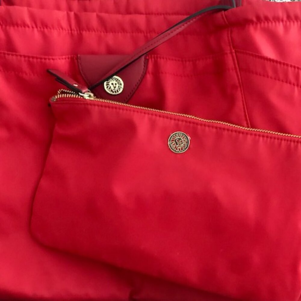 ANNE KLEIN ALLY Y2K LARGE RED NYLON TOTE BAG WEEKENDER WITH WRISTLET MAKEUP BAG